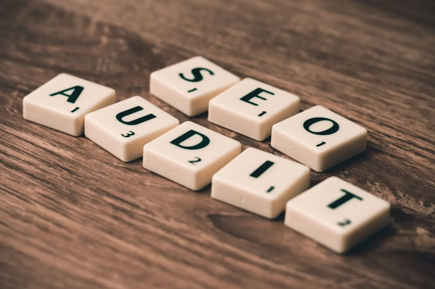 Verschil tussen SEO en SEA: welke strategie levert jou meer klanten op?