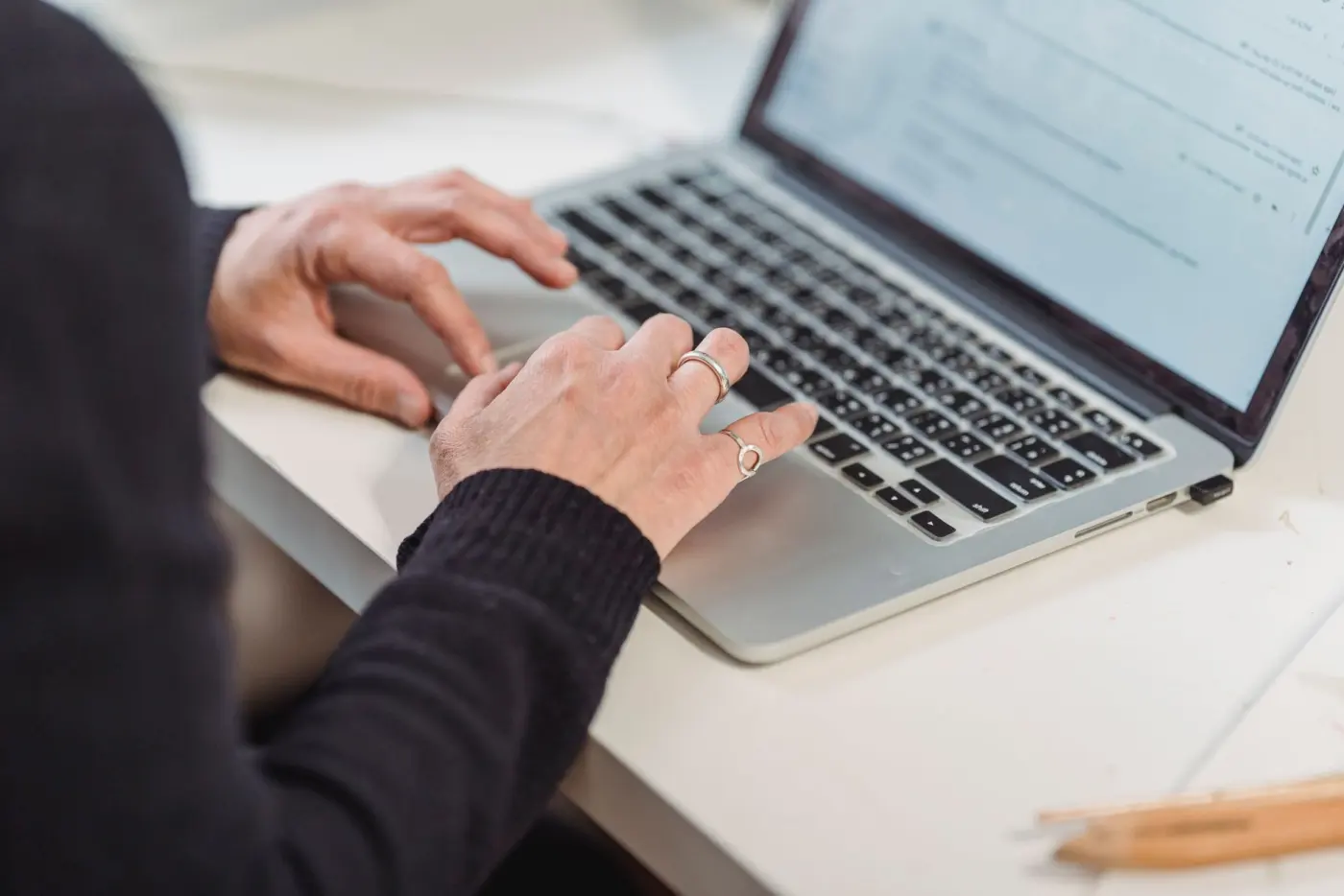 Website uitbesteden aan een bureau: waar je in 2026 écht op moet letten